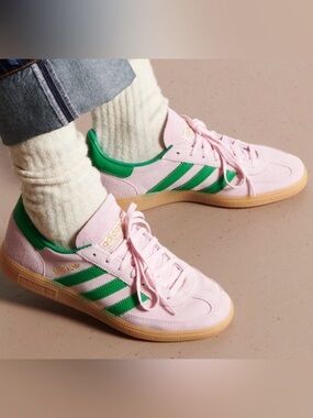 NWT Adidas Handball Spezial Clear Pink Green Suede IF6561 Soccer Shoe Sneakers